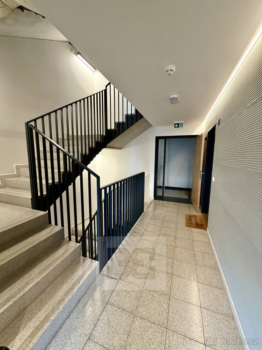 Prodej bytu 1+kk 25 m², Praha - Libeň, ev.č. N08457 - 15