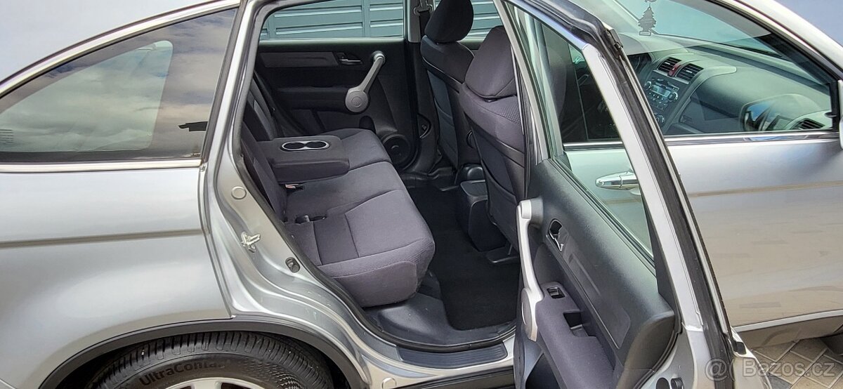 Honda CR-V 2,2 i-CTDi - 103kw. 4WD - 4X4. STK+EM do: 9/2027 - 15