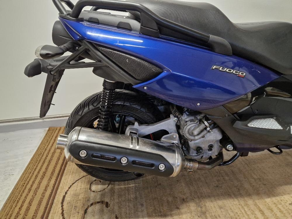 Gilera Fuoco 500 LT 8/2015 - 15
