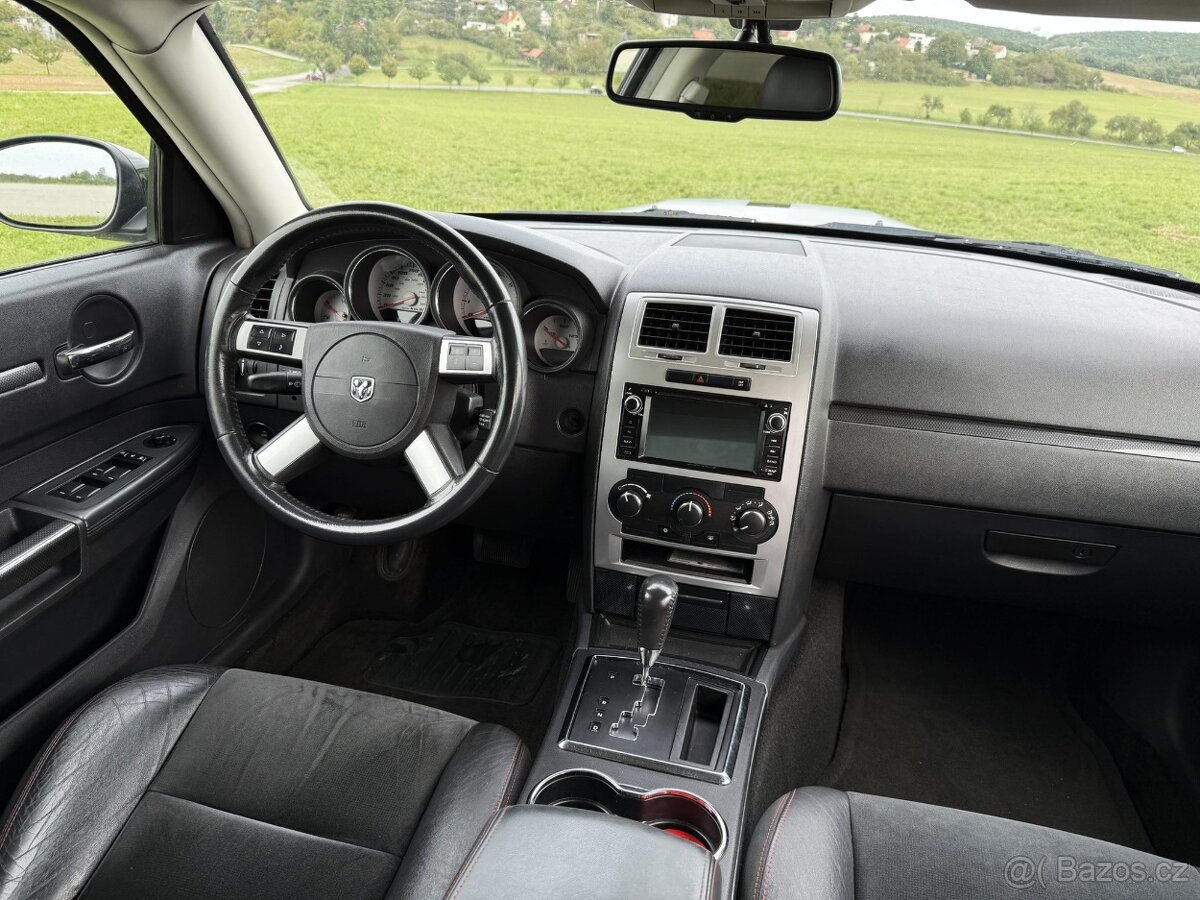 Dodge Charger SRT8 6.1HEMI 317kw LPG - 15