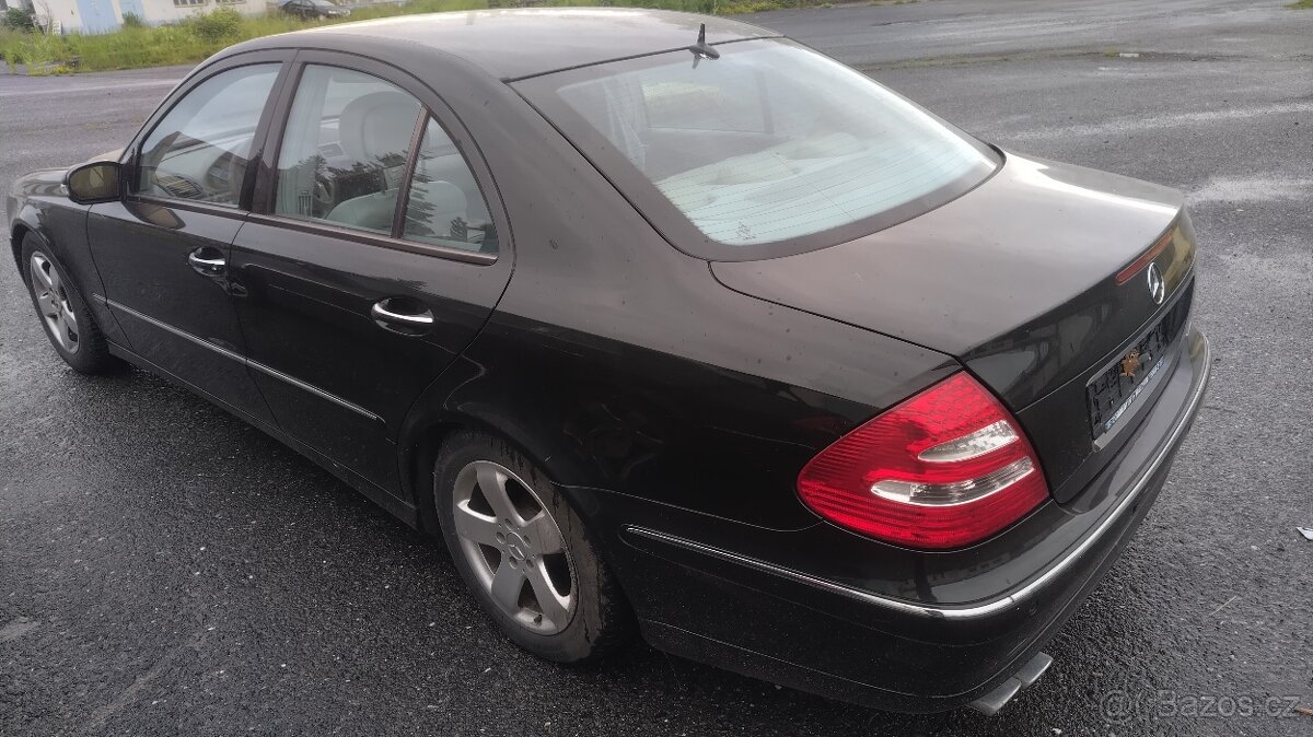 Náhradní díly na Mercedes E - w211 sedan - 15