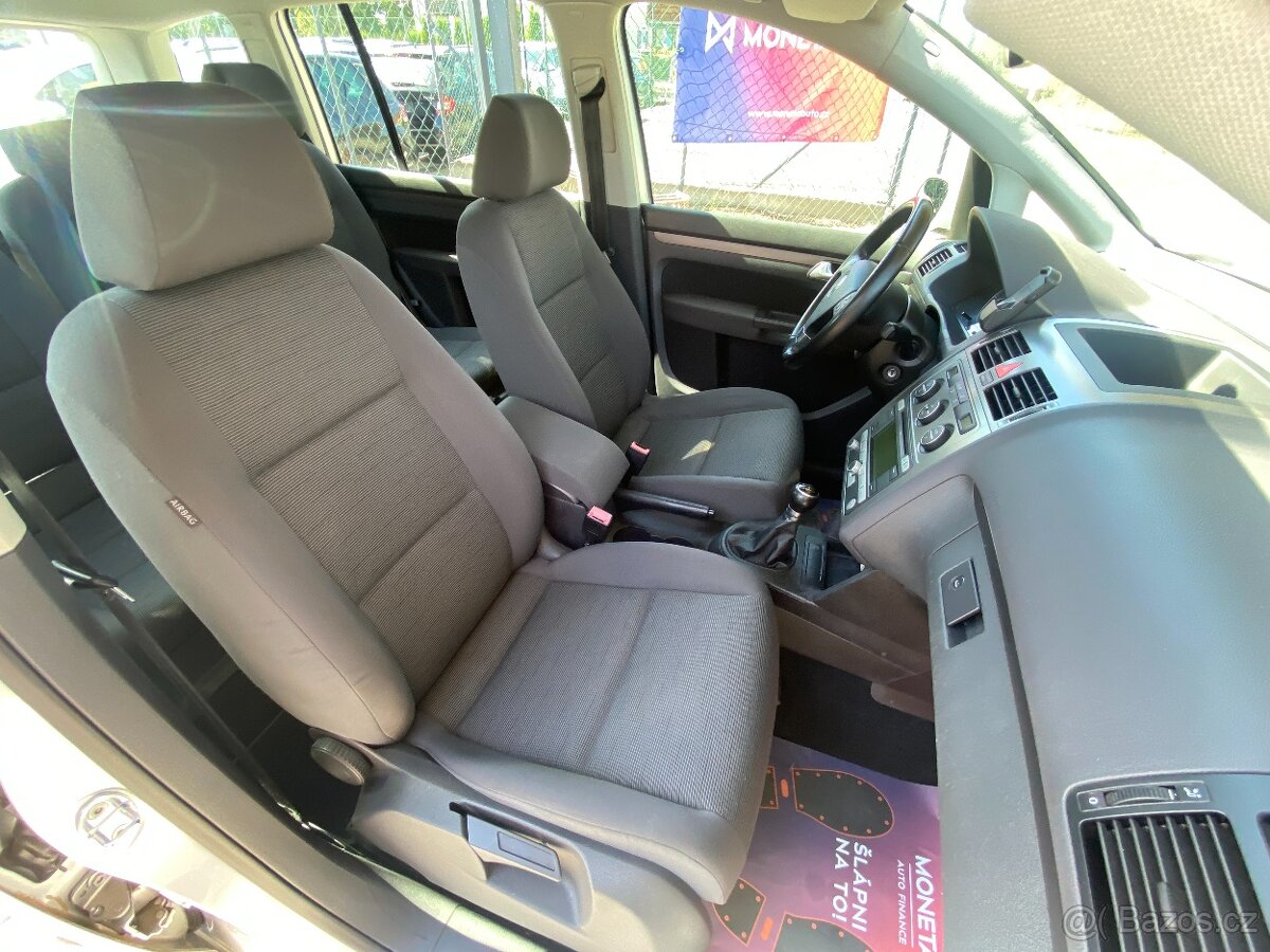 VW Touran 1,9 TDi Serviska, ALU, Tempomat - 15