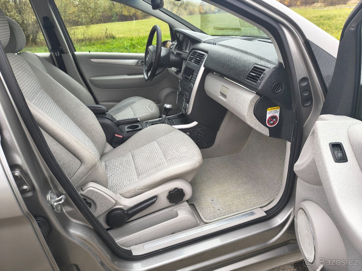 Mercedes-Benz Třídy B, B200 automat benzín W245 Bclass - 15