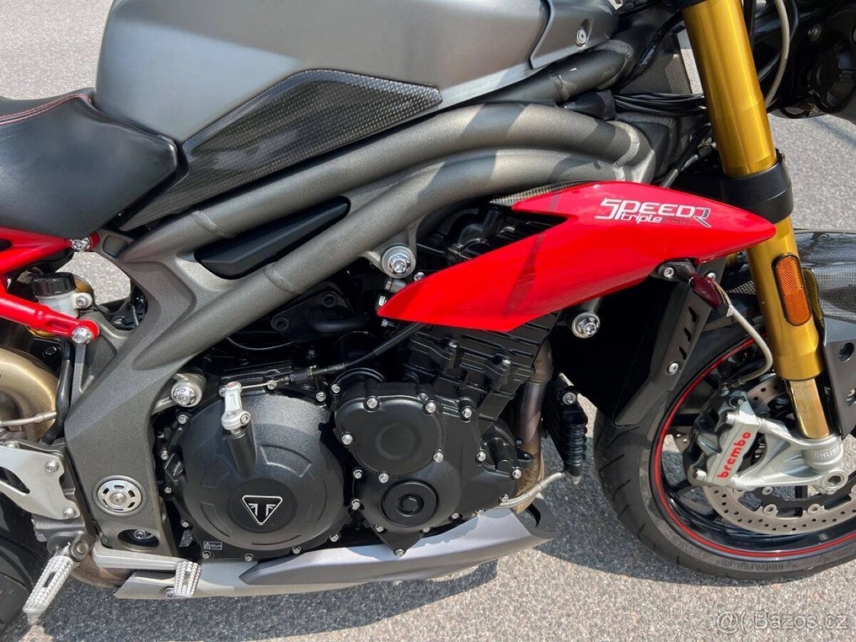 Prodám TRIUMPH SPEED TRIPLE R - 15