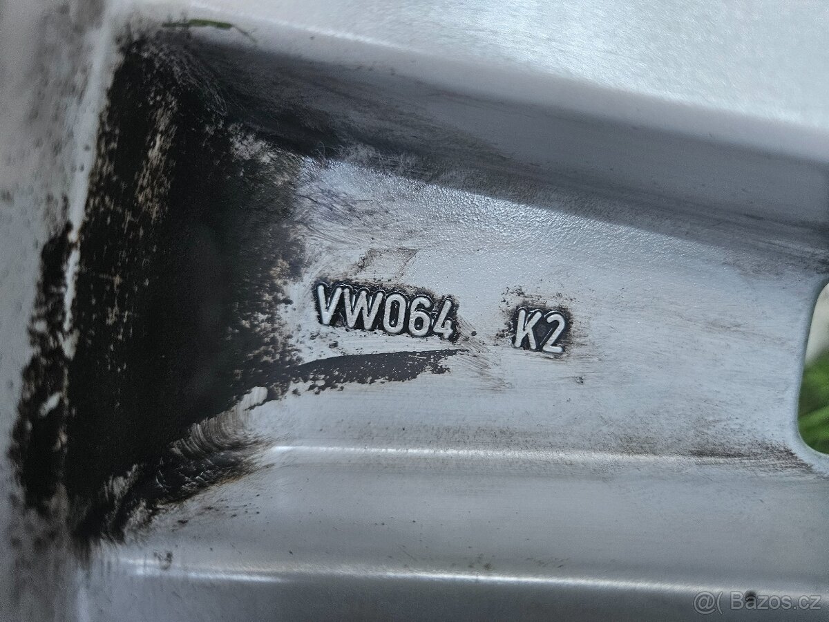 19" 5x130 VW TOUAREG II originální celoroční sada - 15