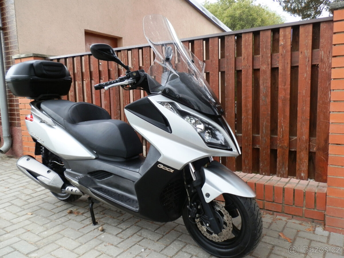 Kymco Downtown 300i - 15