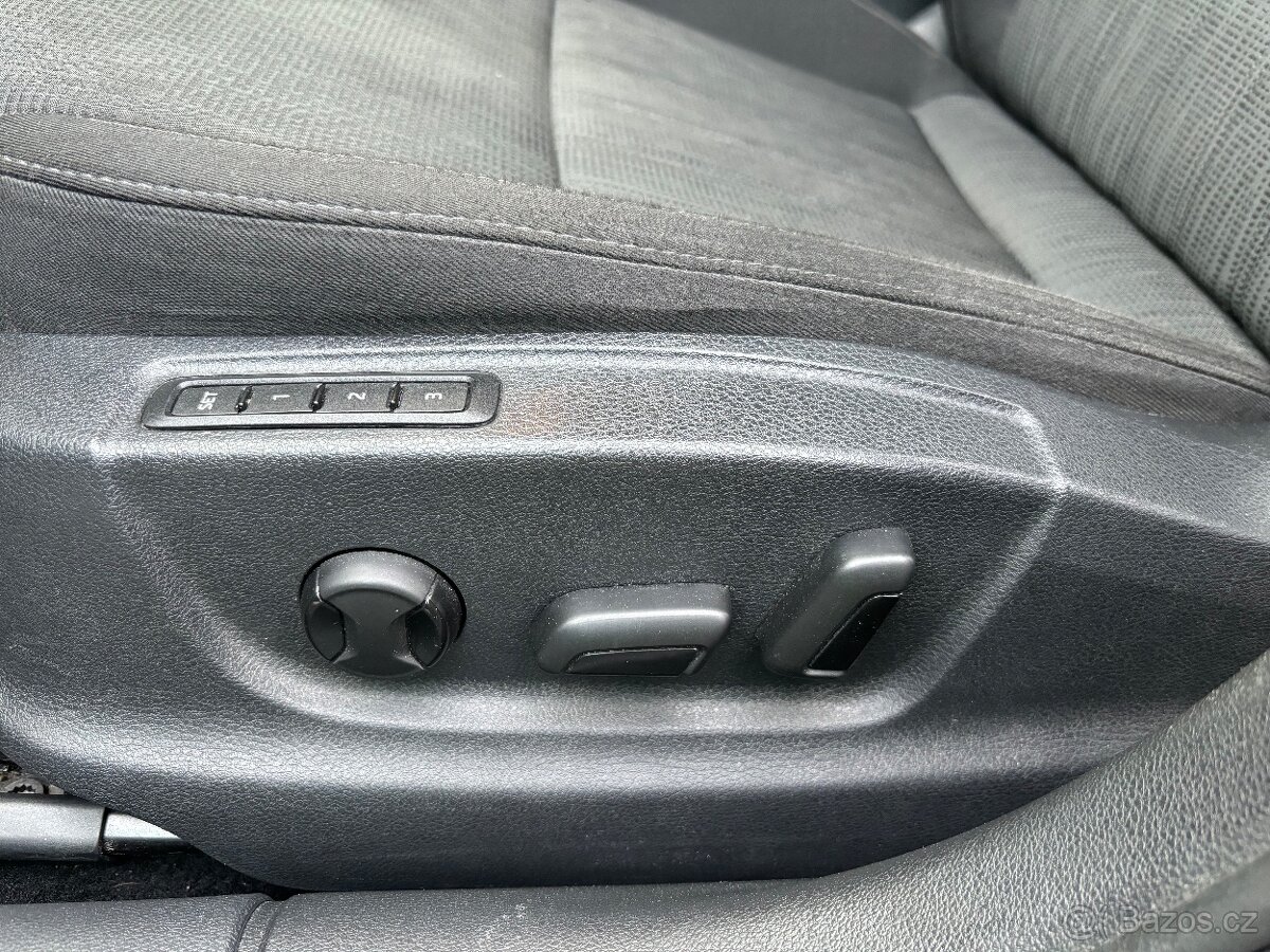 Škoda Octavia Elegance 2.0 TDI 110kw ROZVODY - 15