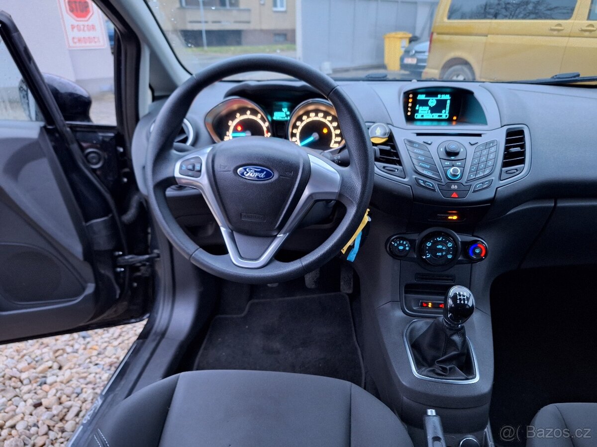 Ford Fiesta 1.0i 59KW Klimatizace, 5 Dveří - 15