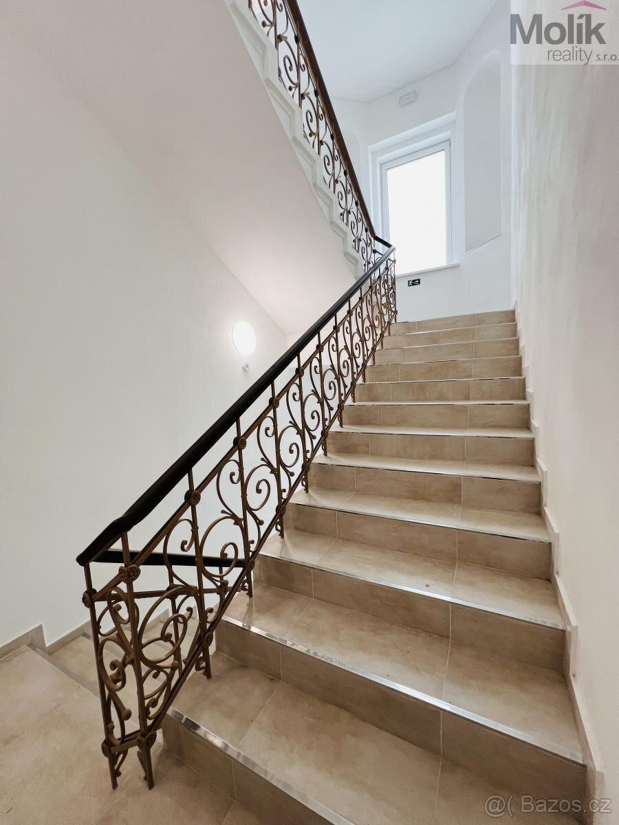 Pronájem bytu 2+kk 58 m2 - 15
