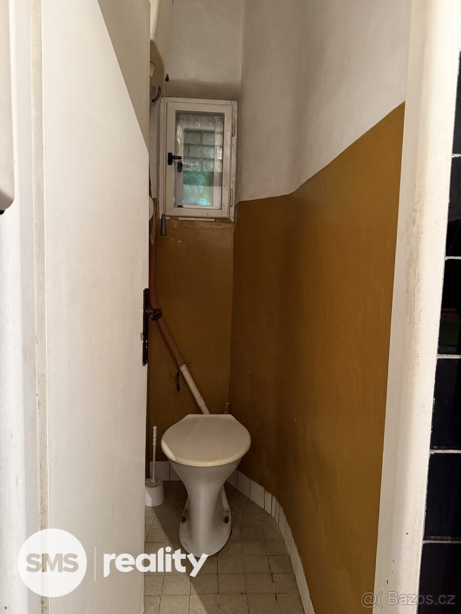 Pronájem rodinného domu 4+1 se zahradou – Dřínov u Kroměříže - 15