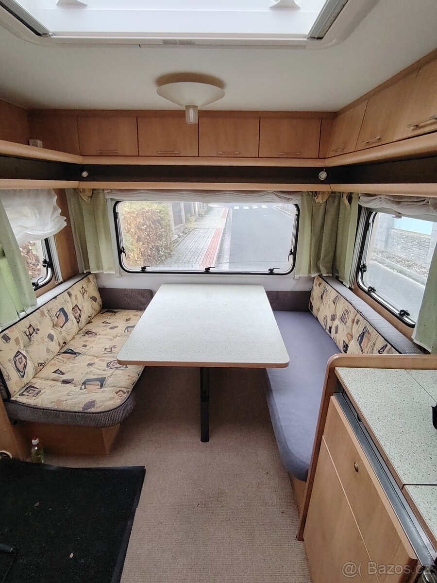 Bürstner Ventana 450-mover, předstan, francouzská postel - 15