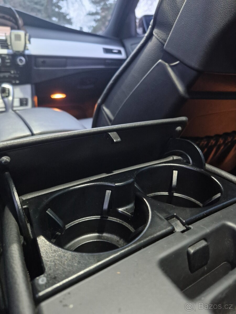 Bmw e60 525d facelift - 15