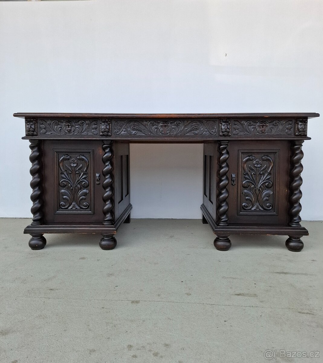 Unikátní viktoriánská pracovna GREEN MAN - 15