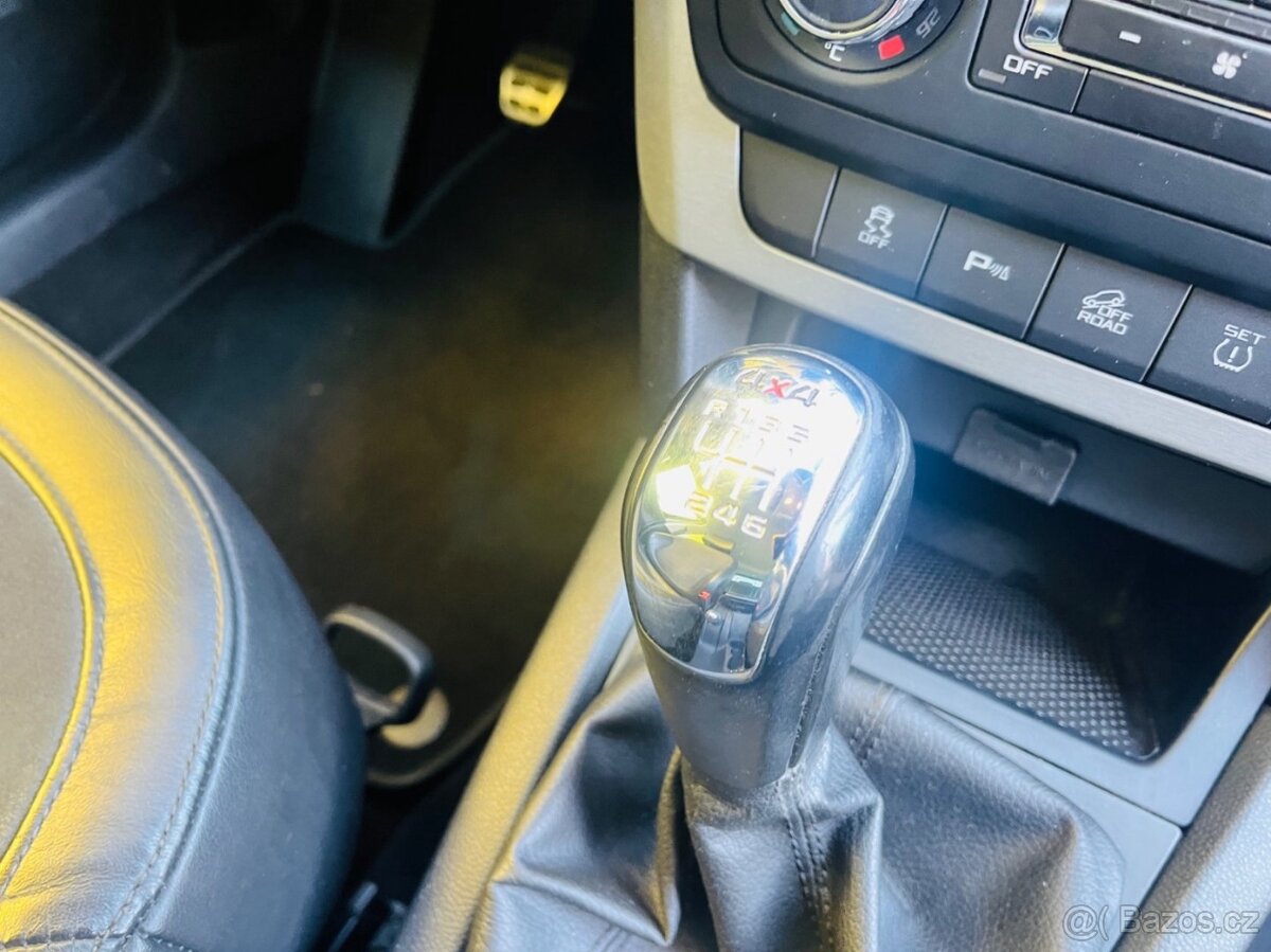 ŠKODA YETI 1.8 TSI 118 kW BENZÍN EXPERIENCE 4x4 KUŽE, TAŽNÉ - 15