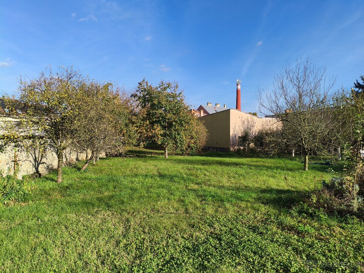 Stavební parcela s rozestavěnou stavbou RD v obci Troubky - 15