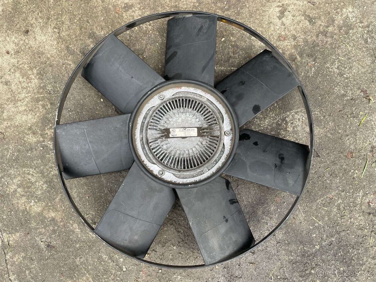 Díly bmw 330d e46 - 15