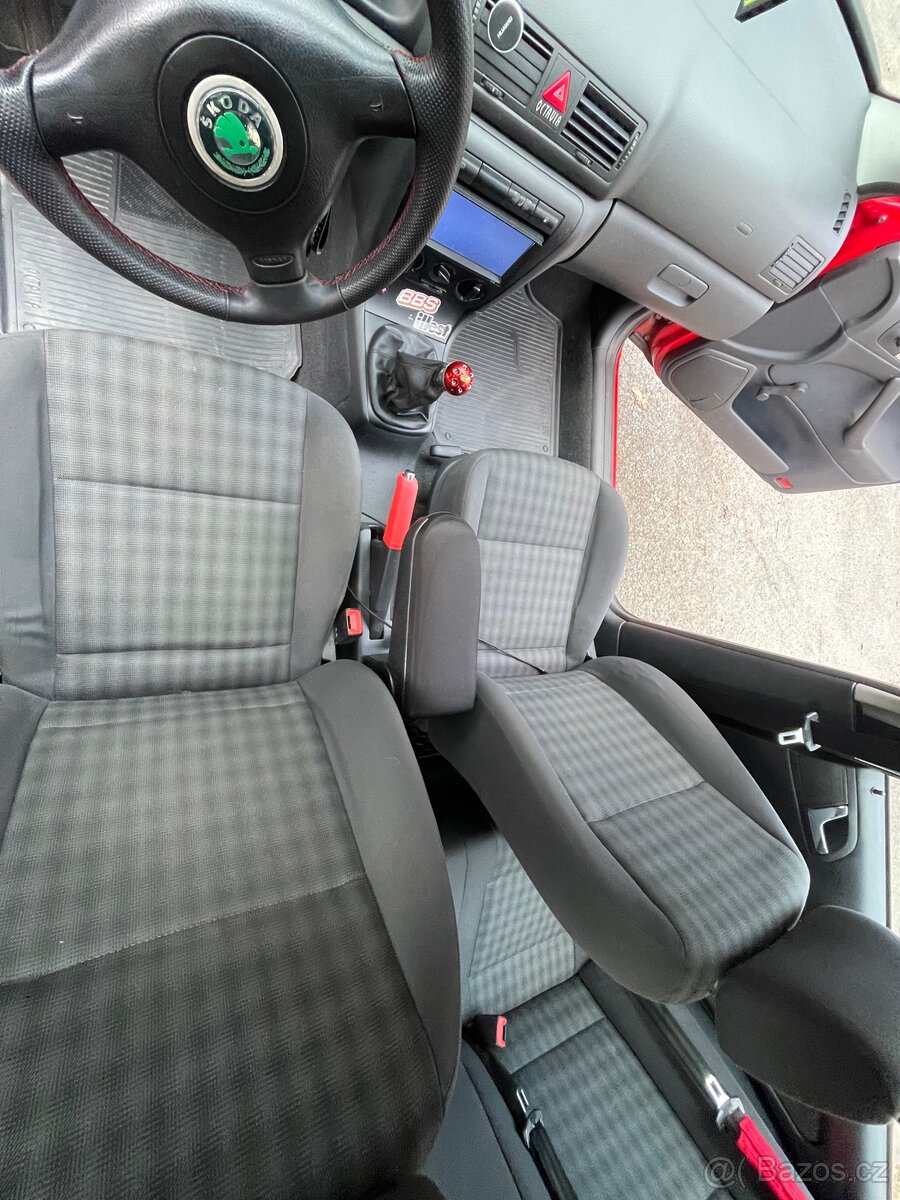 Škoda Octavia 1 - 15