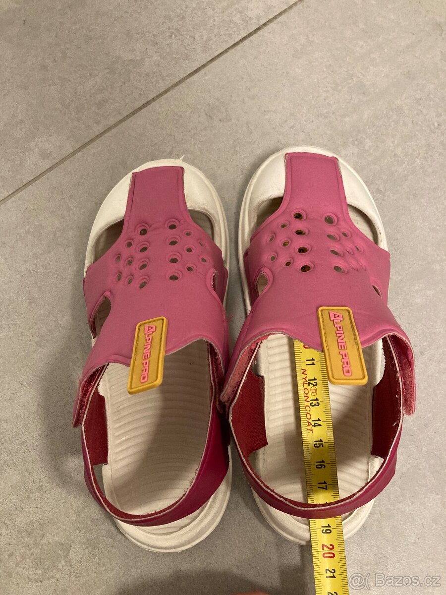 Boty vel.30-31 VŠE za 300kč - 15