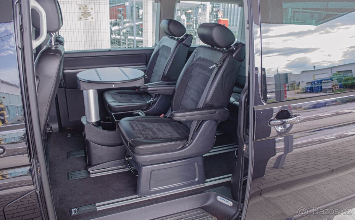 Volkswagen Multivan Highline DSG 2019 4motion - 15