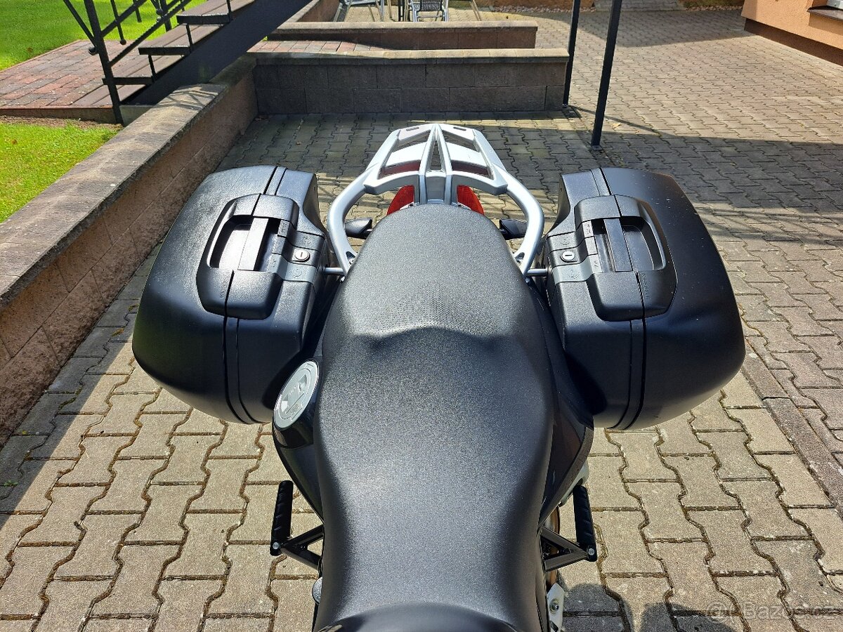 BMW F 800 GT - ABS, ESA, INFO, ASC, VYHŘÍVANÉ RUKOJETI 107.0 - 15