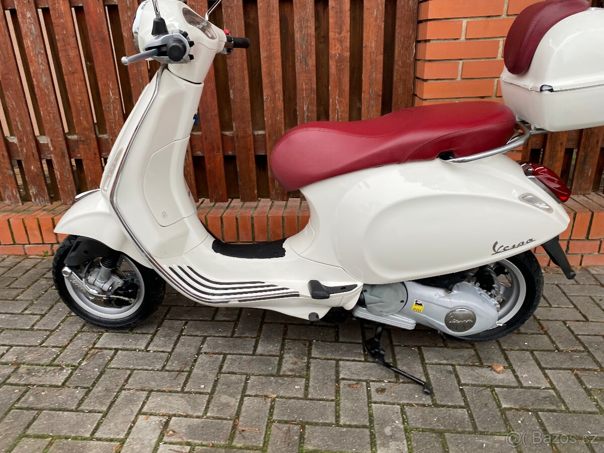 Vespa Primavera 125 3V - 15