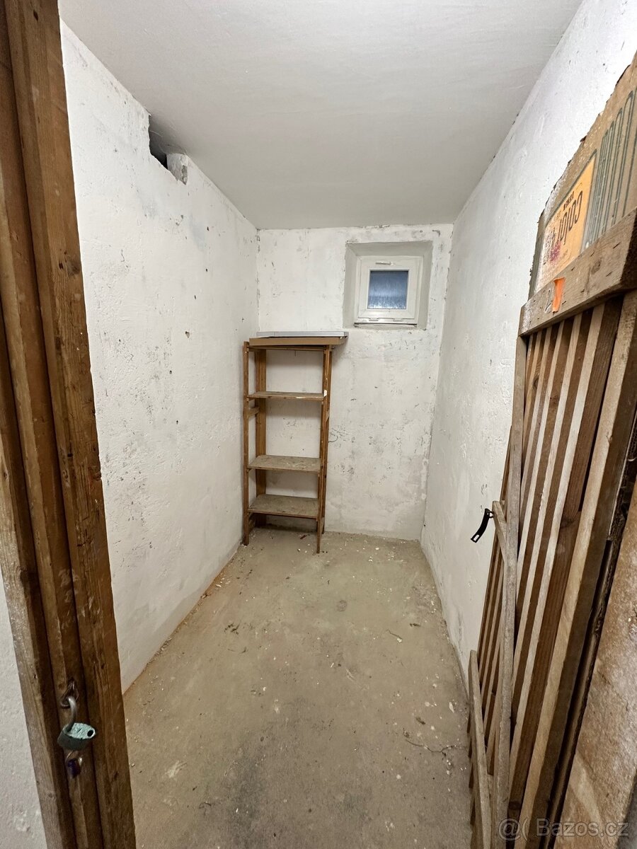 Pronájem bytu 2+1, Husova, Náměšť nad Oslavou - 15