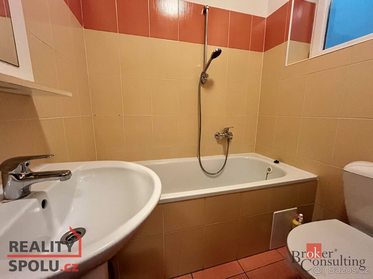 Pronájem, byty/2+kk, 46 m2, třída Spojenců 533/30, Předměstí - 15