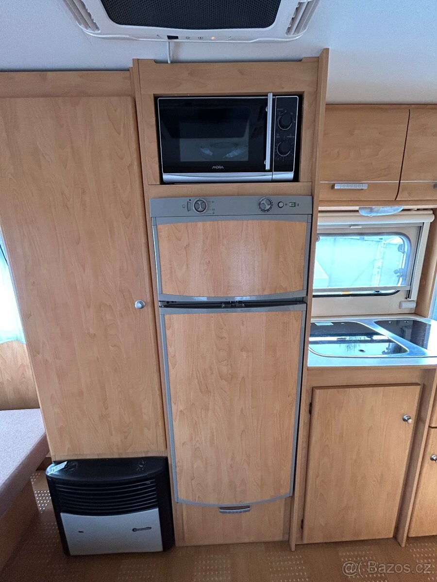 Karavan Caravelair 486, r. 2009 - 15