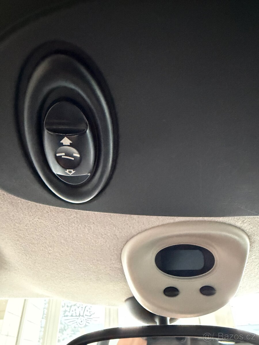 Mini Cooper 1,6 mimořádně zachovalý stav - 15