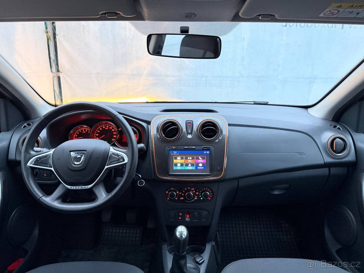 Dacia Sandero, 66kW, 1.Maj, ČR, SERVIS DACIA - 15