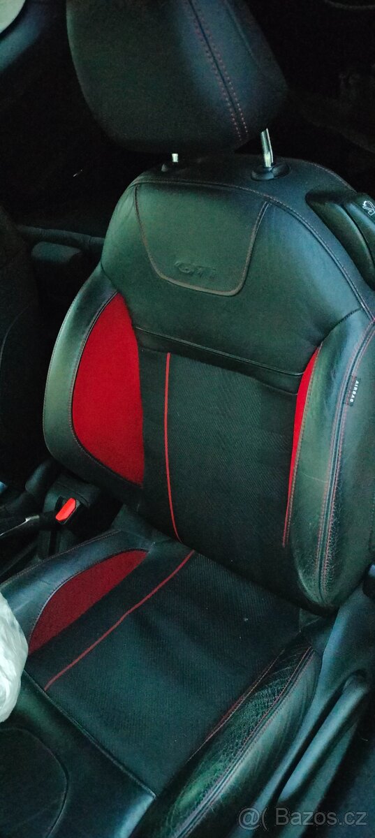 Peugeot 208, 2012 - 2019 - 15