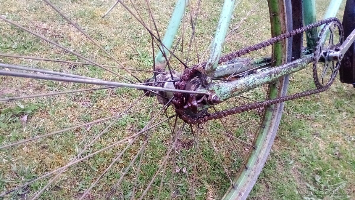 Historické kolo-dva kusy - 15