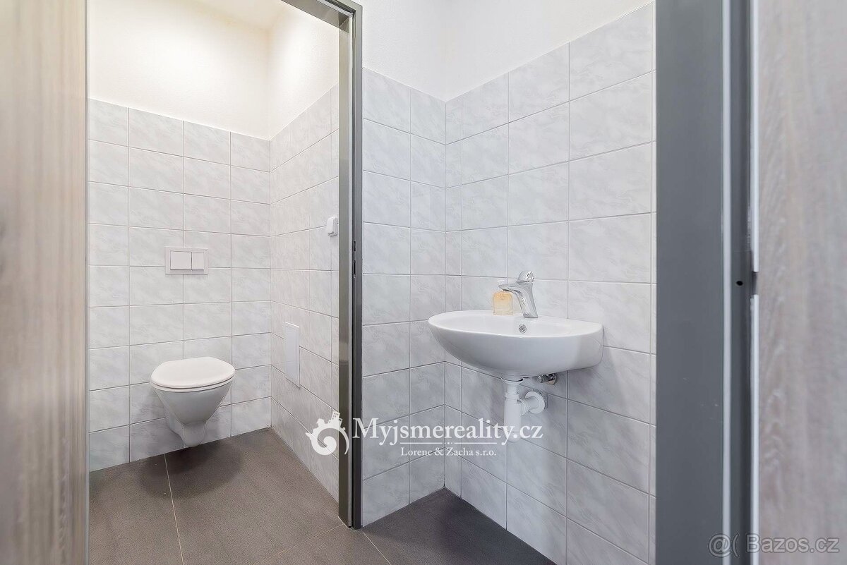 Prodej pizzerie 114 m², Kuchařovice, Znojmo, ev.č. LU2521 - 15