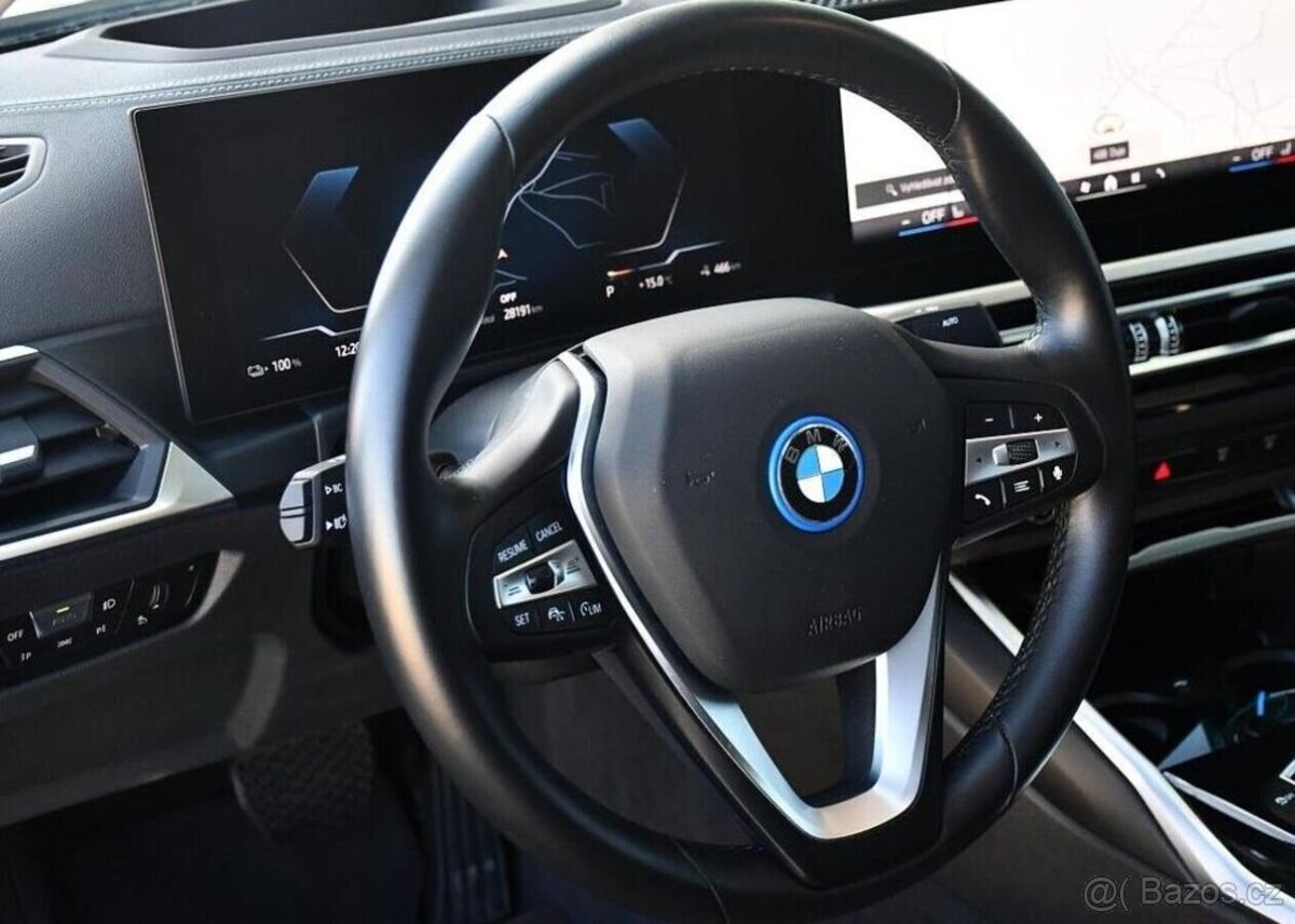 BMW i4 eDrive40 HUD 4L-ZÁRUKA SoH 99% - 15