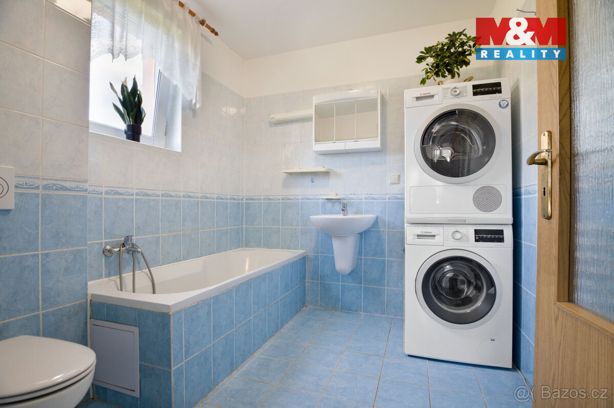 Prodej rodinného domu, 190 m², Nové Dvory - 15