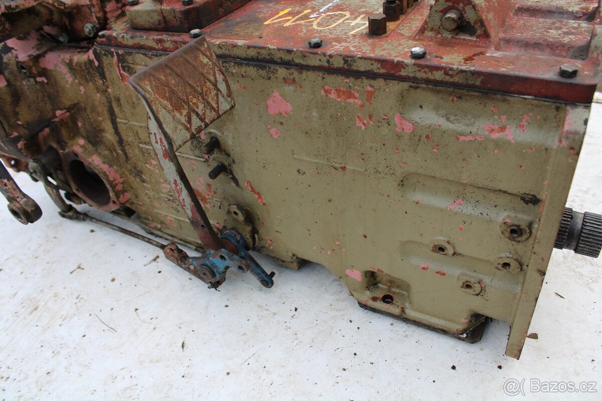 Zetor 5511-6911 převodovka - 15