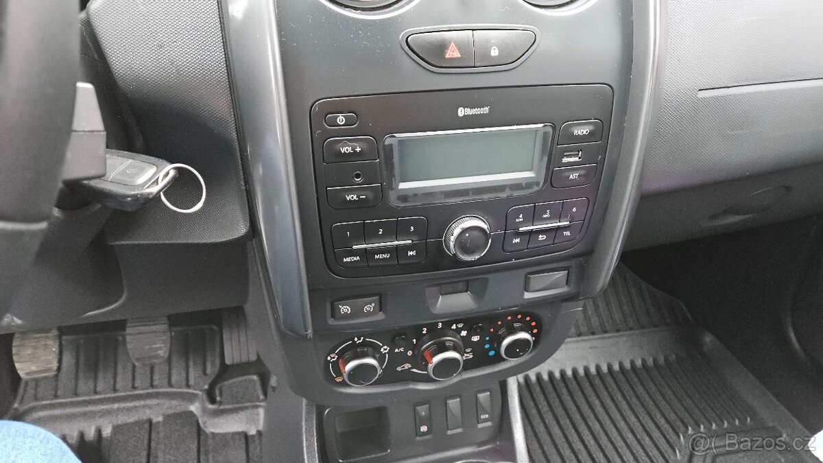 DACIA DUSTER 1,6 i LPG - 15