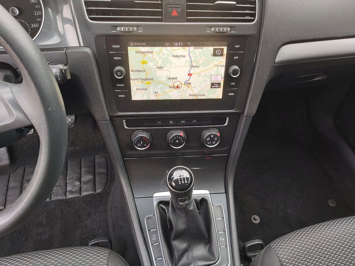 Volkswagen Golf 1.0 TSi 85 kw, 2020 - 15