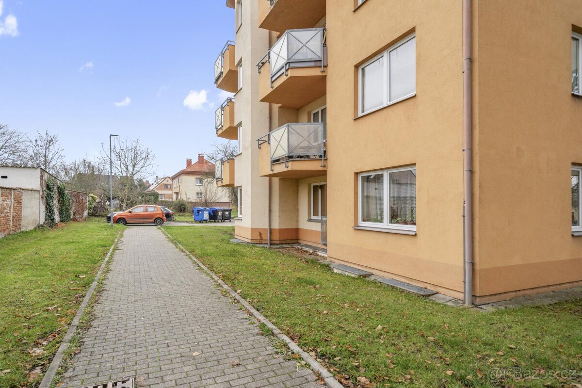 Prodej bytu 2+kk 53 m2, ulice tř. 1. máje, Dobřany - 15