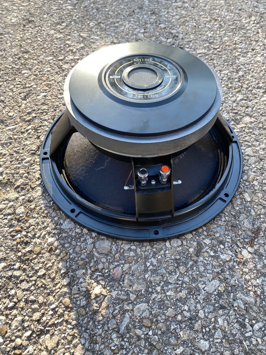 Predám Horna 12” uhol60x45+reproduktor beyma 12mi100 - 15