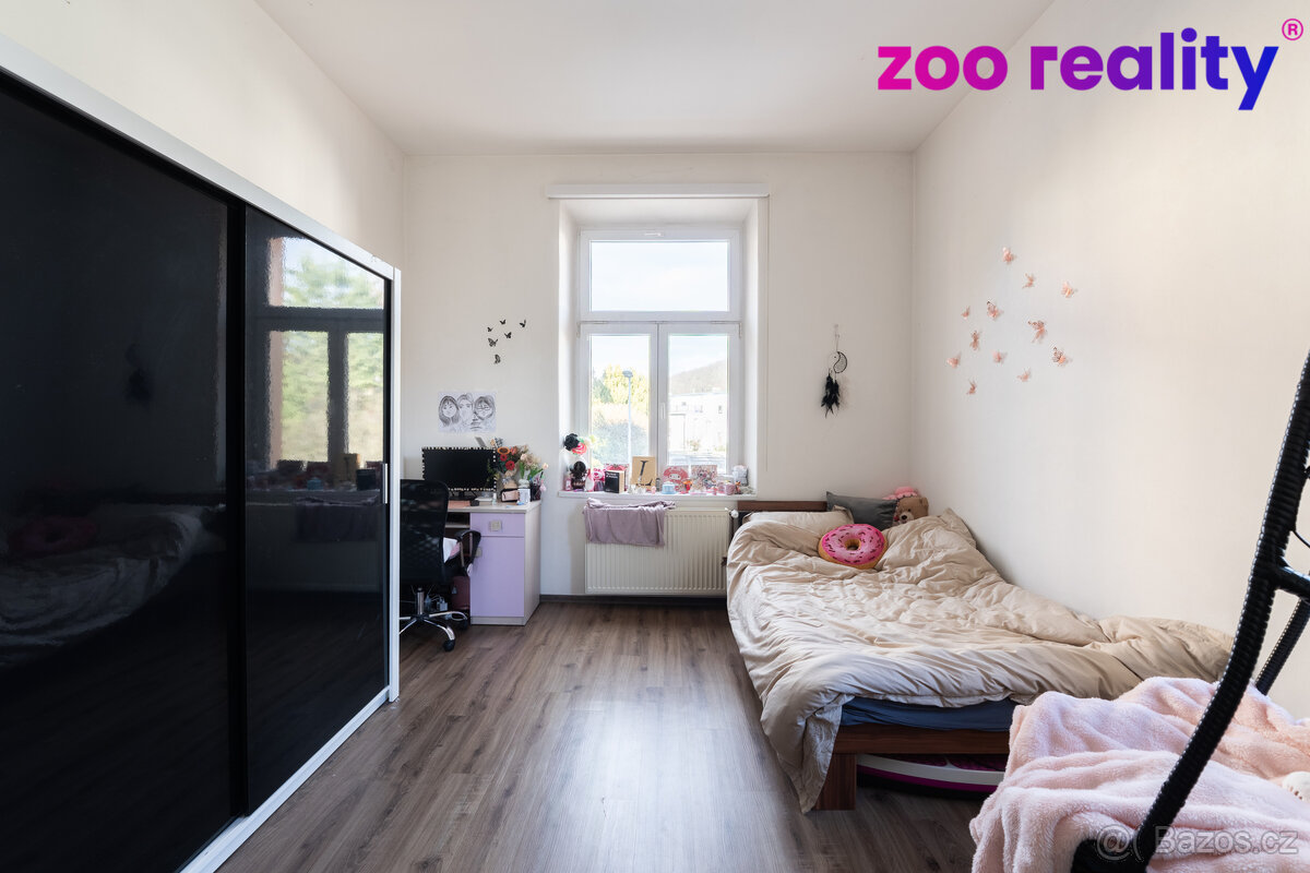 Prodej nadstandardní vily na velmi dobré adrese. - 15