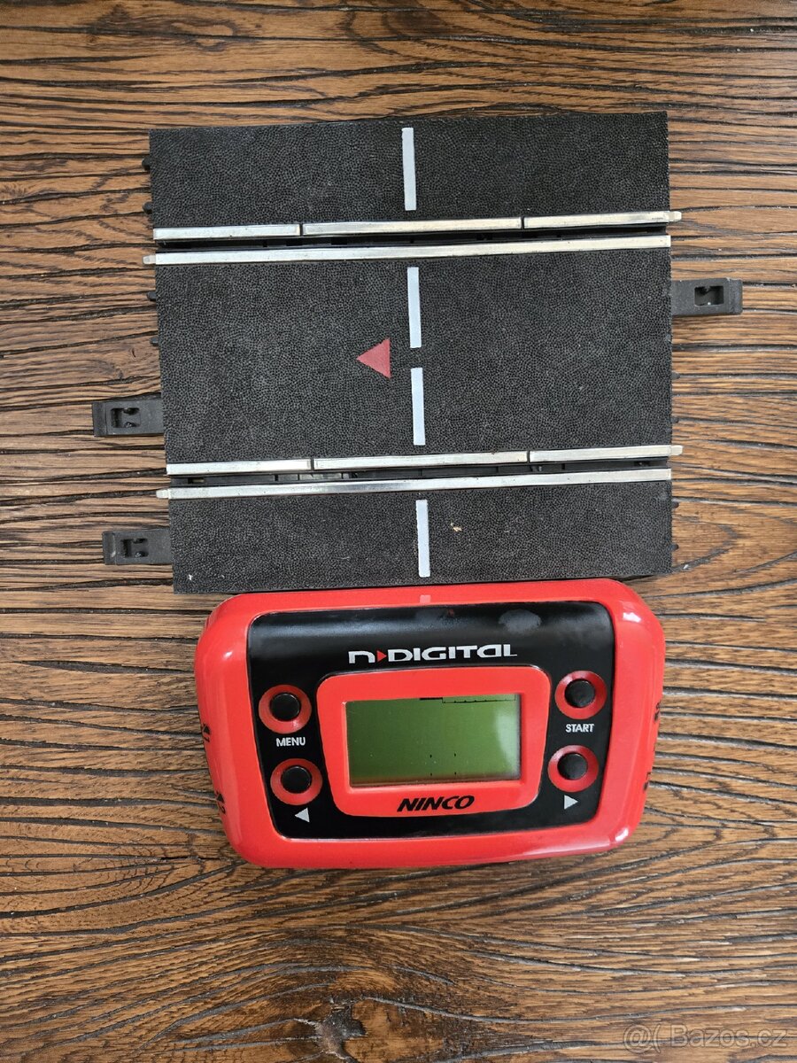 Díly na autodrahu ninco - 15