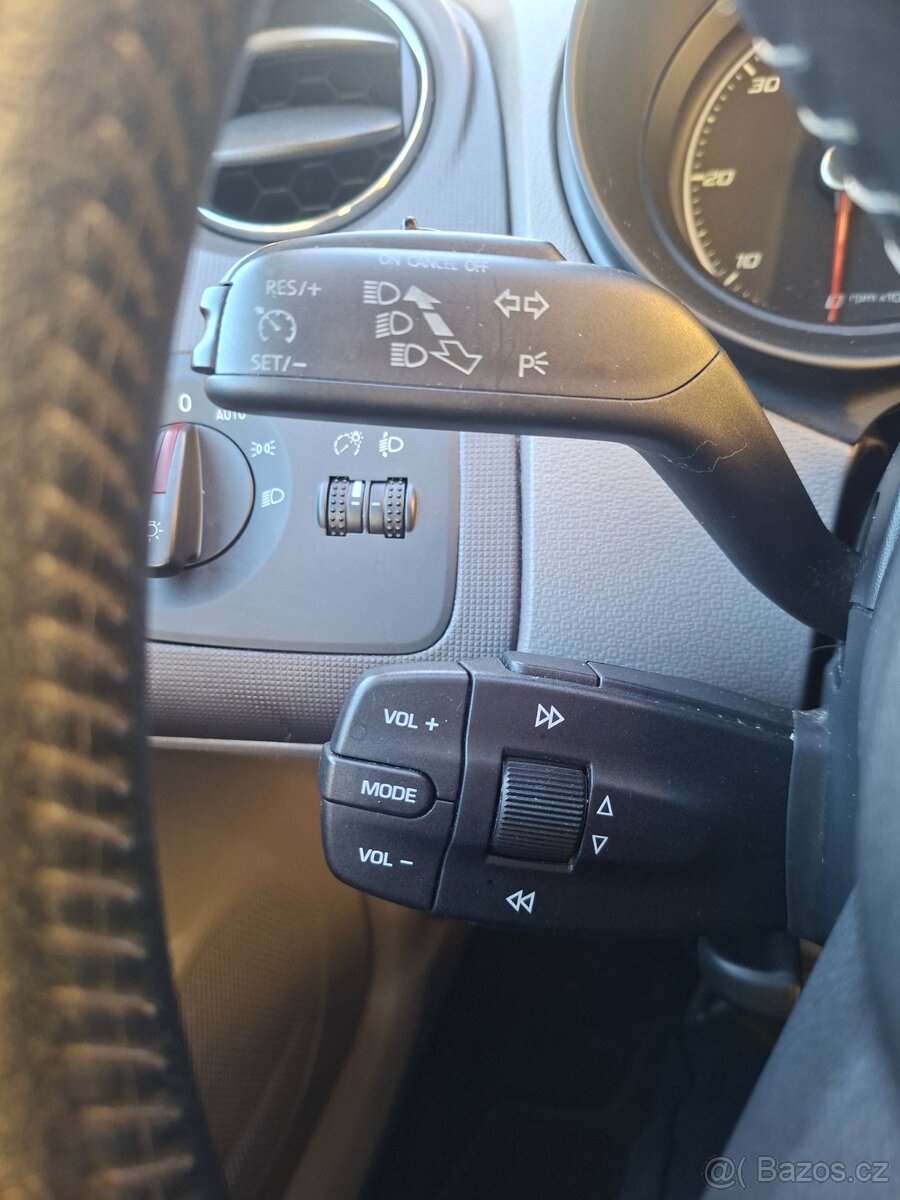 SEAT IBIZA COMBI 1.6TDI/77KW,RV:2012 - 15