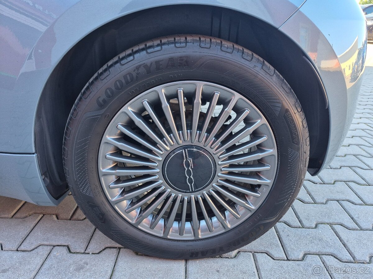 Fiat 500E 87kW (ODPOČET DPH) AVILOO 95 - 15