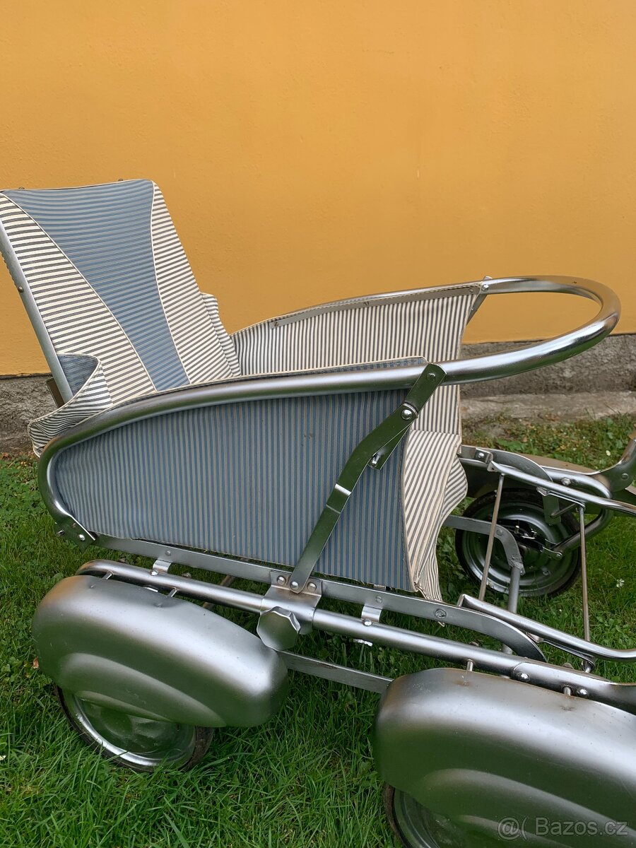 Retro kočárek pro miminko Walter - 15