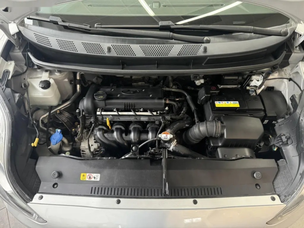 Hyundai ix20, 1.6i 92kW - 15