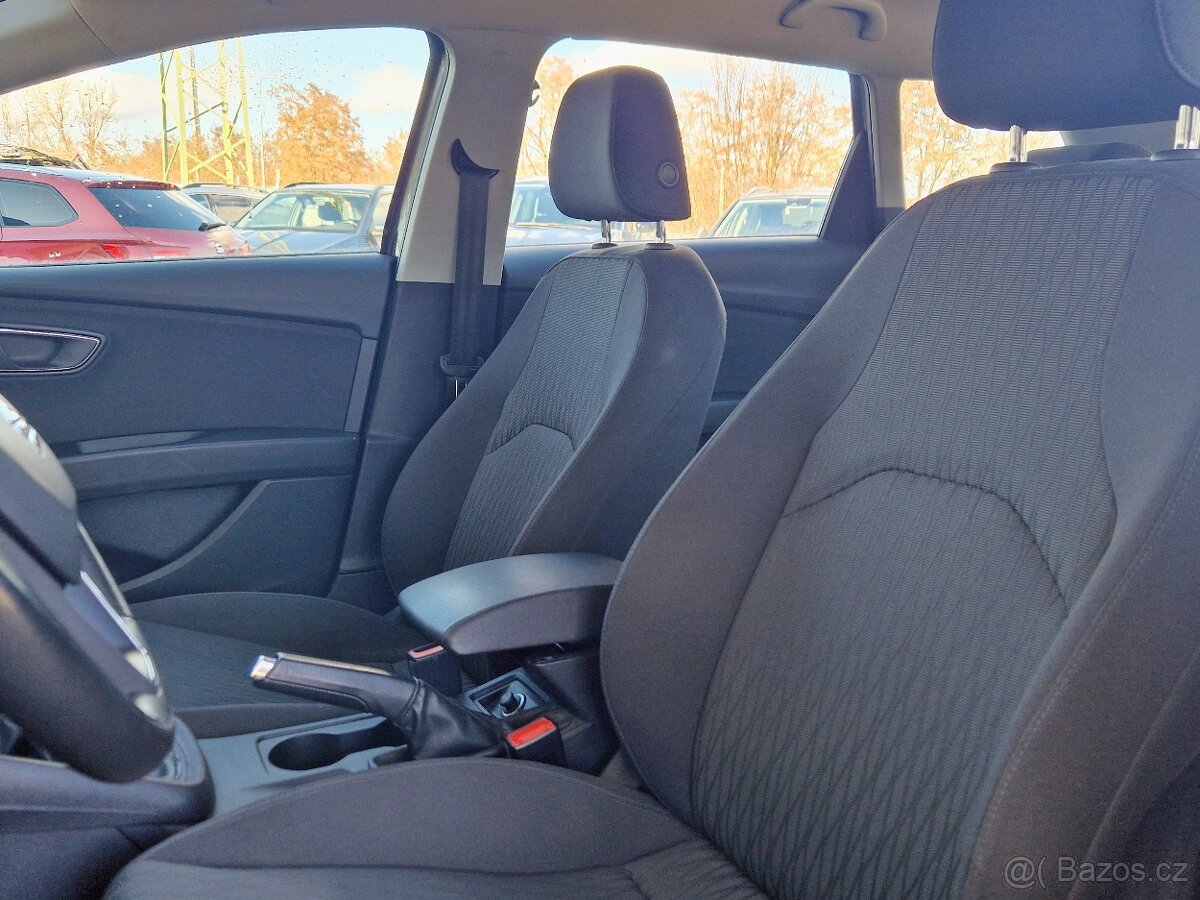 Seat Leon, 1,6 TDI Navigace, ServiskaTop - 15