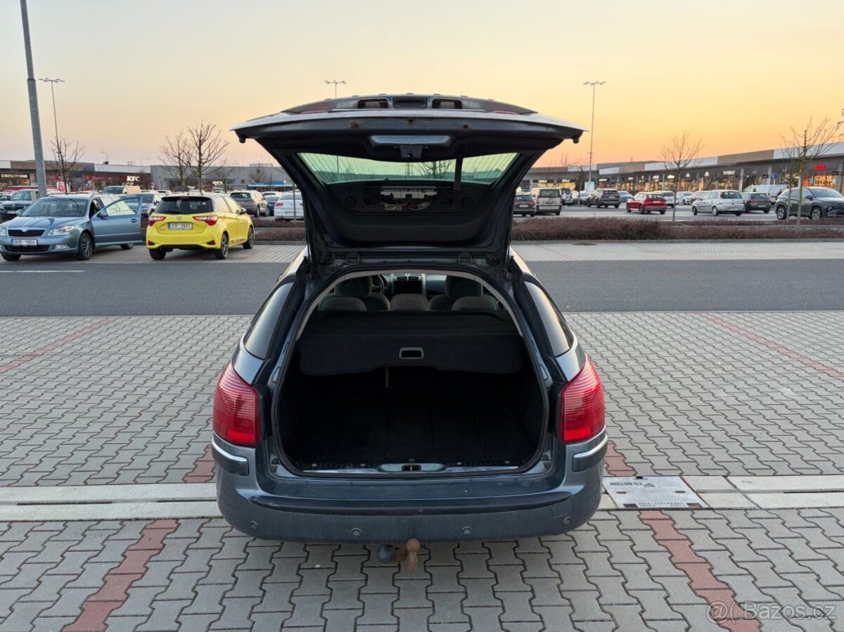 Peugeot 407 2.0 HDi navigace TZ - 15