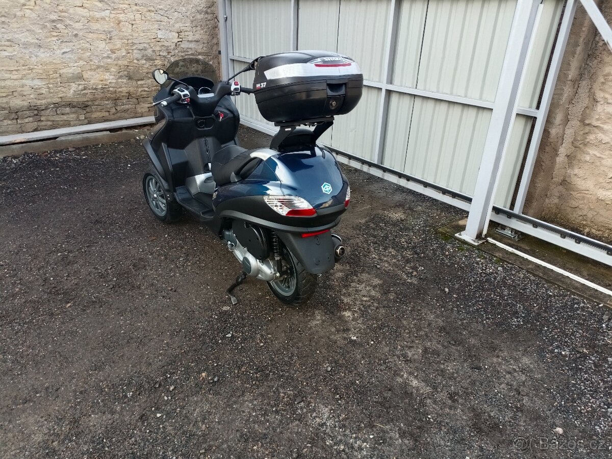 Piaggio mp3 125 Cz doklady v ceně - 15