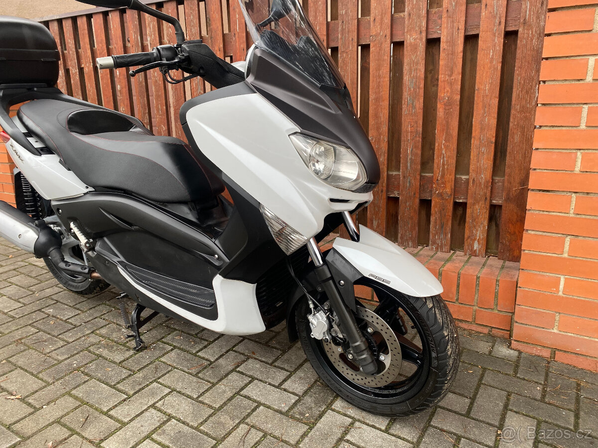 Yamaha X-Max 125 ABS - 15